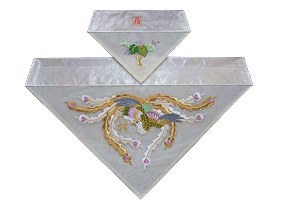 お仏具打敷100代サイズ 大　約　幅62×39cm 小　約　幅28×19cm 楽天市場】伝統型 三角打敷 冬用 サイズ・100代 : 仏壇・仏具